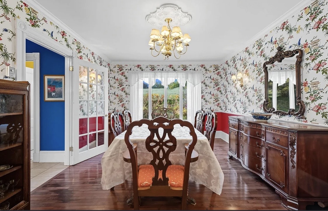Big Family Home On the LaHave photo 3